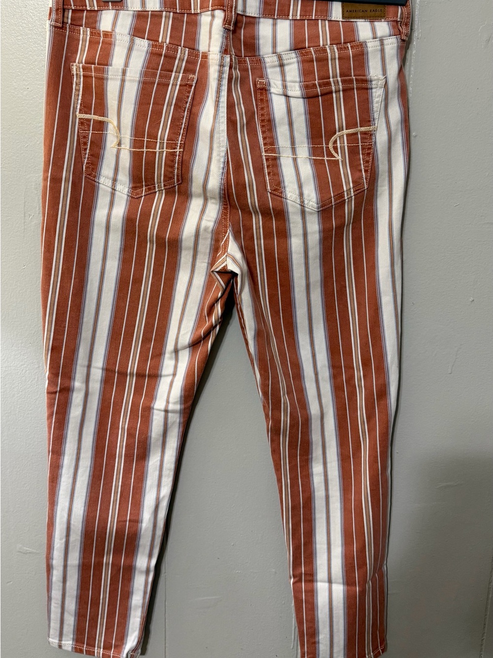 American Eagle Outfitters Rust and White Striped High Rise Jegging Crop -Size 14 - Picture 2 of 6